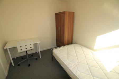 6 bedroom Town house to let in North Sherwood Street, Nottingham, NG1