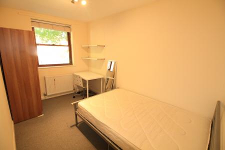 6 bedroom Town house to let in North Sherwood Street, Nottingham, NG1