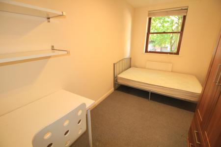 6 bedroom Town house to let in North Sherwood Street, Nottingham, NG1