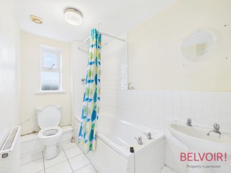 2 bedroom Flat for sale in Barrowsgate, Newark, NG24