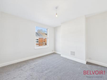 4 bedroom Terraced House for sale in Sherbrooke Road, Nottingham, NG5