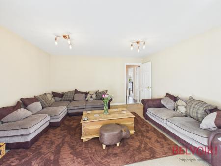 4 bedroom Detached house for sale in Millrise Road, Mansfield, NG18