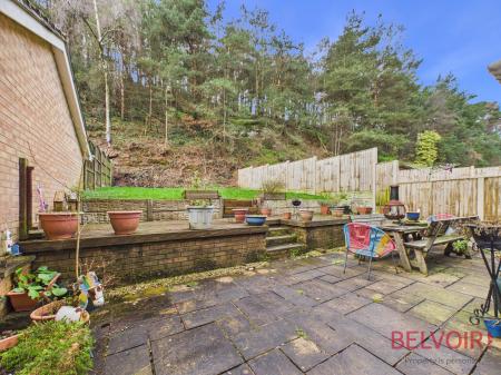 4 bedroom Detached house for sale in Millrise Road, Mansfield, NG18