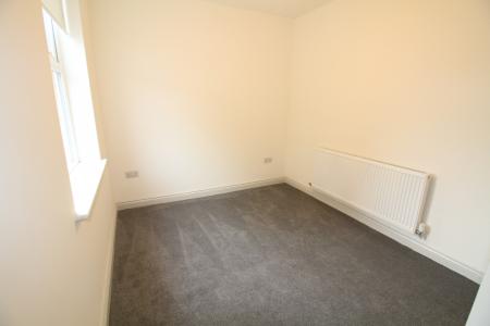 2 bedroom Coach House to let in Dovecote Lane, Beeston, NG9