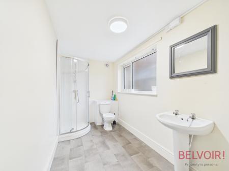 5 bedroom End of terrace house for sale in Tudor Grove, Nottingham, NG1