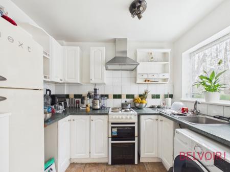 2 bedroom Semi-detached house for sale in Central Avenue, Blidworth, NG21