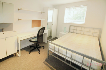 1 bedroom House share to let in Barrique Road, Nottingham, NG7