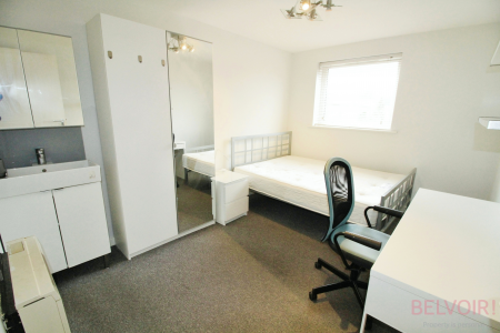1 bedroom House share to let in Barrique Road, Nottingham, NG7