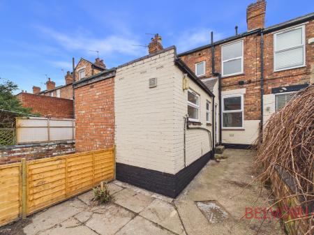 2 bedroom Terraced House for sale in Windermere Road, Forest Fields, Nottingham, NG7