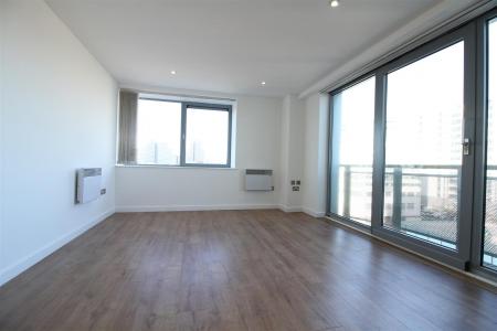 1 bedroom Flat to let in Cranbrook Street, Hockley, Nottingham, NG1