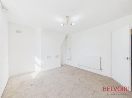 2 bedroom Terraced House for sale in Moor Street, Mansfield, NG18