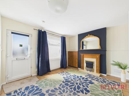 2 bedroom Terraced House for sale in Moor Street, Mansfield, NG18