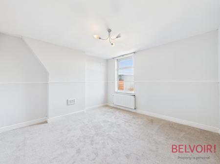 2 bedroom Terraced House for sale in Moor Street, Mansfield, NG18