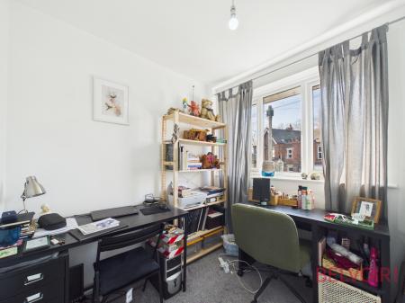 2 bedroom Semi-detached house for sale in Albert Road, Alexandra Park, Nottingham, NG3