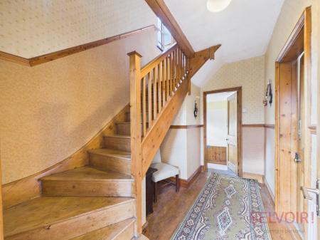 3 bedroom Semi-detached house for sale in Debdale Gate, Mansfield Woodhouse, NG19