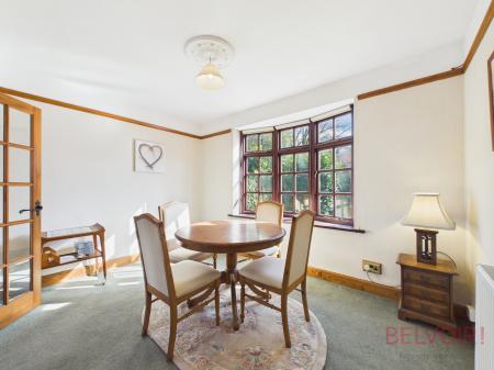 3 bedroom Semi-detached house for sale in Debdale Gate, Mansfield Woodhouse, NG19