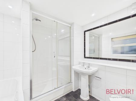 2 bedroom Flat for sale in Belward Street, Lace Market, Nottingham, NG1