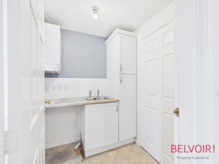 3 bedroom Town house for sale in Primrose Court, Mansfield Woodhouse, NG19