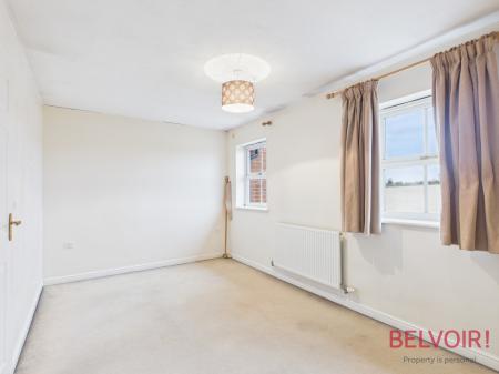 3 bedroom Town house for sale in Primrose Court, Mansfield Woodhouse, NG19