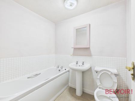 3 bedroom Town house for sale in Primrose Court, Mansfield Woodhouse, NG19