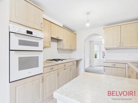 3 bedroom Town house for sale in Primrose Court, Mansfield Woodhouse, NG19