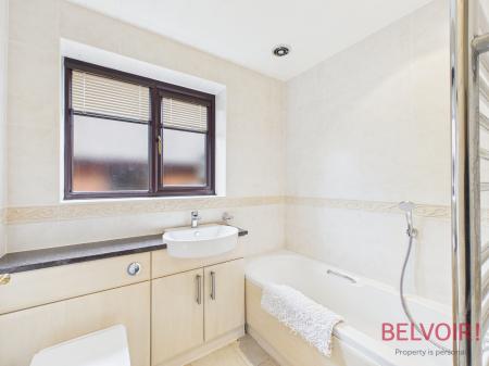 3 bedroom Detached bungalow for sale in The Hollies, Rainworth, NG21