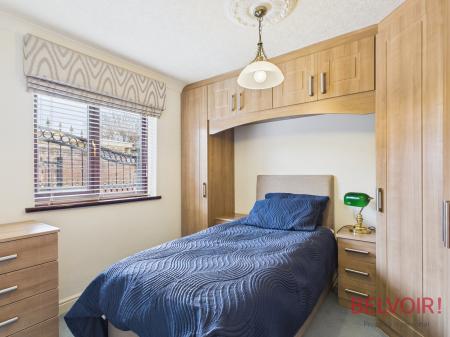 3 bedroom Detached bungalow for sale in The Hollies, Rainworth, NG21