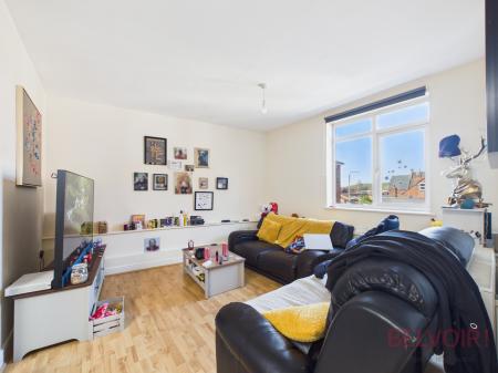 1 bedroom Flat for sale in Ogle Street, Hucknall, NG15