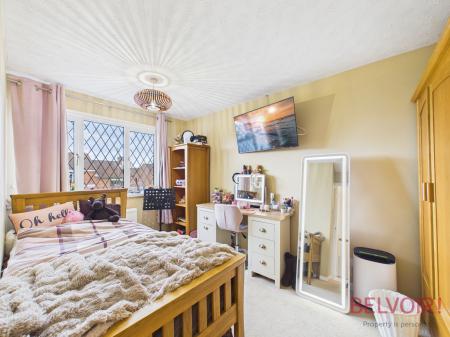3 bedroom Detached house for sale in Darricott Close, Rainworth, NG21