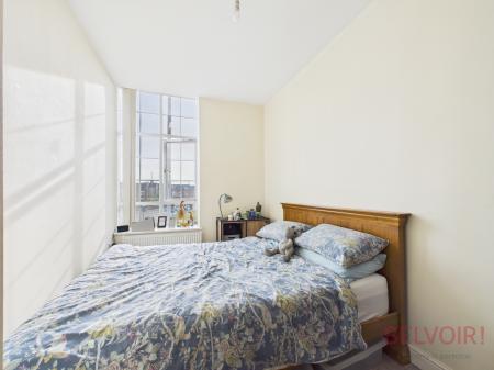 2 bedroom Flat for sale in Ogle Street, Hucknall, NG15