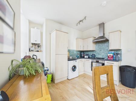 2 bedroom Flat for sale in Ogle Street, Hucknall, NG15