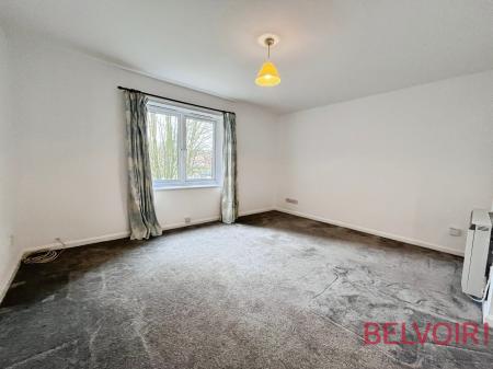 2 bedroom Flat to let in Heron Wharf, Castle Marina, Nottingham, NG7