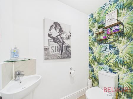 5 bedroom Detached house for sale in Strawberry Fields, Newark, Sutton on Trent, NG23