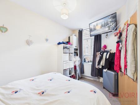 1 bedroom Flat for sale in Ogle Street, Hucknall, NG15