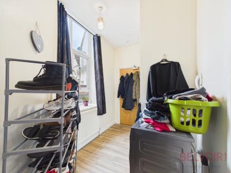 1 bedroom Flat for sale in Ogle Street, Hucknall, NG15
