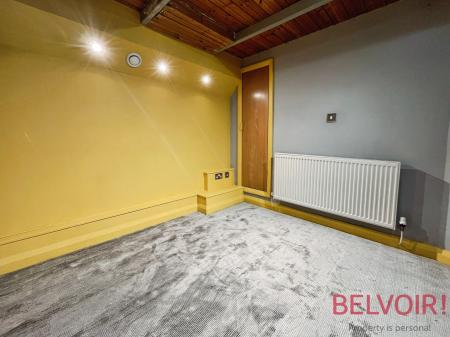 2 bedroom Flat to let in Crusader House, Nottingham, NG1