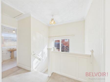 3 bedroom Detached house for sale in Piccadilly, Bulwell, NG6