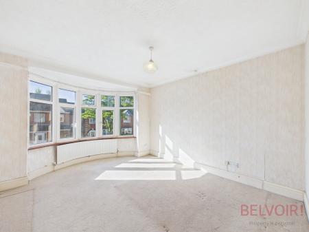 3 bedroom Detached house for sale in Piccadilly, Bulwell, NG6
