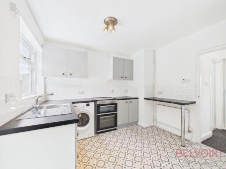 3 bedroom Terraced House for sale in Winsford Close, Aspley, NG8