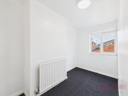 3 bedroom Terraced House for sale in Littleworth, Mansfield, NG18