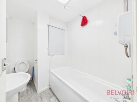 3 bedroom Terraced House for sale in Littleworth, Mansfield, NG18