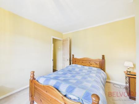 3 bedroom Terraced House for sale in Littleworth, Mansfield, NG18