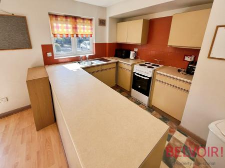 1 bedroom Flat to let in Kingfisher Wharf, Castle Marina, Nottingham, NG7