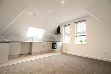 Nottingham Road, Nottingham, NG7