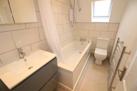 1 bedroom Flat to let in Nottingham Road, Nottingham, NG7