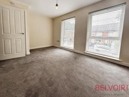 3 bedroom Semi-detached house to let in Kendale Grove, St Anns, Nottingham, NG3