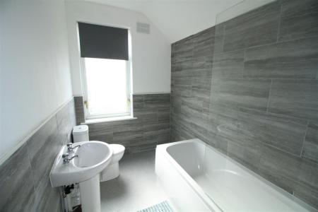 2 bedroom Terraced House to let in White Road, Basford, Nottingham, NG5