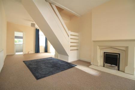 2 bedroom Terraced House to let in White Road, Basford, Nottingham, NG5