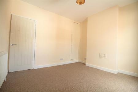2 bedroom Terraced House to let in White Road, Basford, Nottingham, NG5