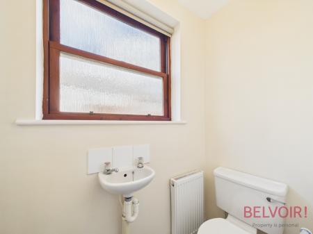 6 bedroom Terraced House for sale in North Sherwood Street, Nottingham, NG1